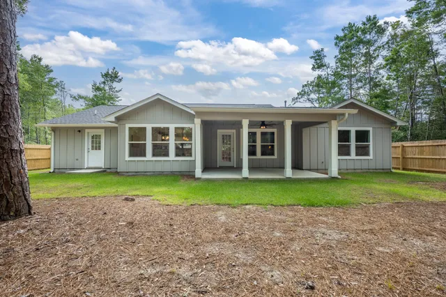$399,990 | 172 Frazier Road, DeFuniak Springs, FL 32433