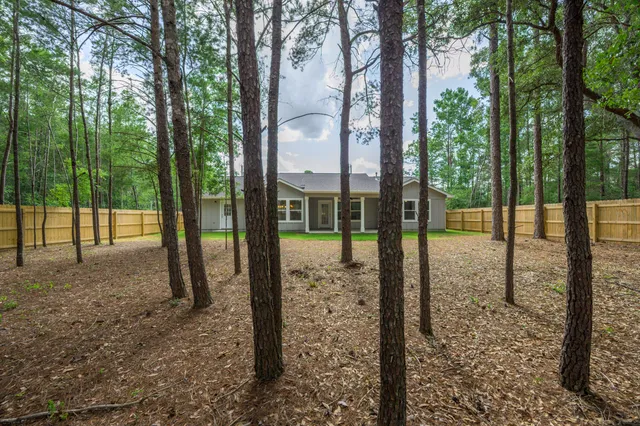 $399,990 | 172 Frazier Road, DeFuniak Springs, FL 32433