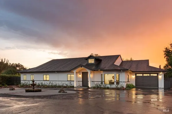 $2,195,000 | 695 Quietwater Road, Santa Rosa, CA 95404