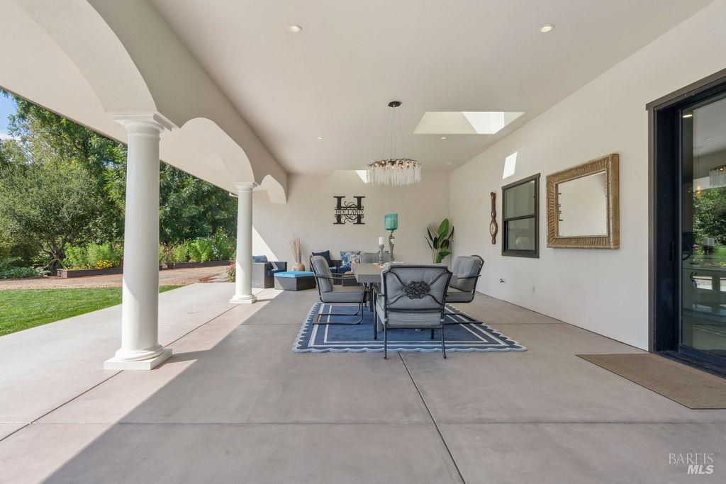 695 Quietwater Road Santa Rosa, CA 95404 - Photo 11 of 61