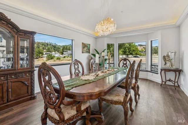 $2,195,000 | 695 Quietwater Road, Santa Rosa, CA 95404
