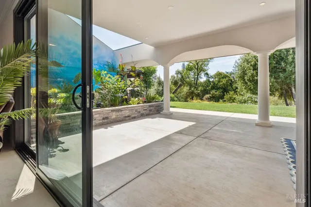 $2,195,000 | 695 Quietwater Road, Santa Rosa, CA 95404