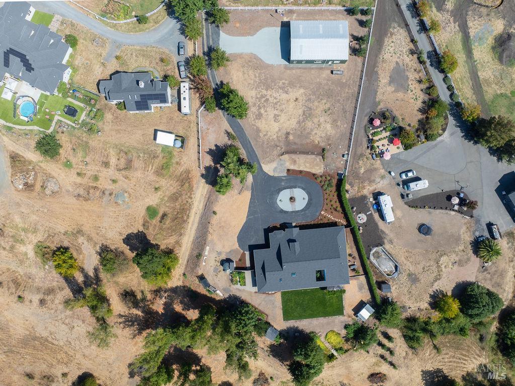 695 Quietwater Road Santa Rosa, CA 95404 - Photo 8 of 61