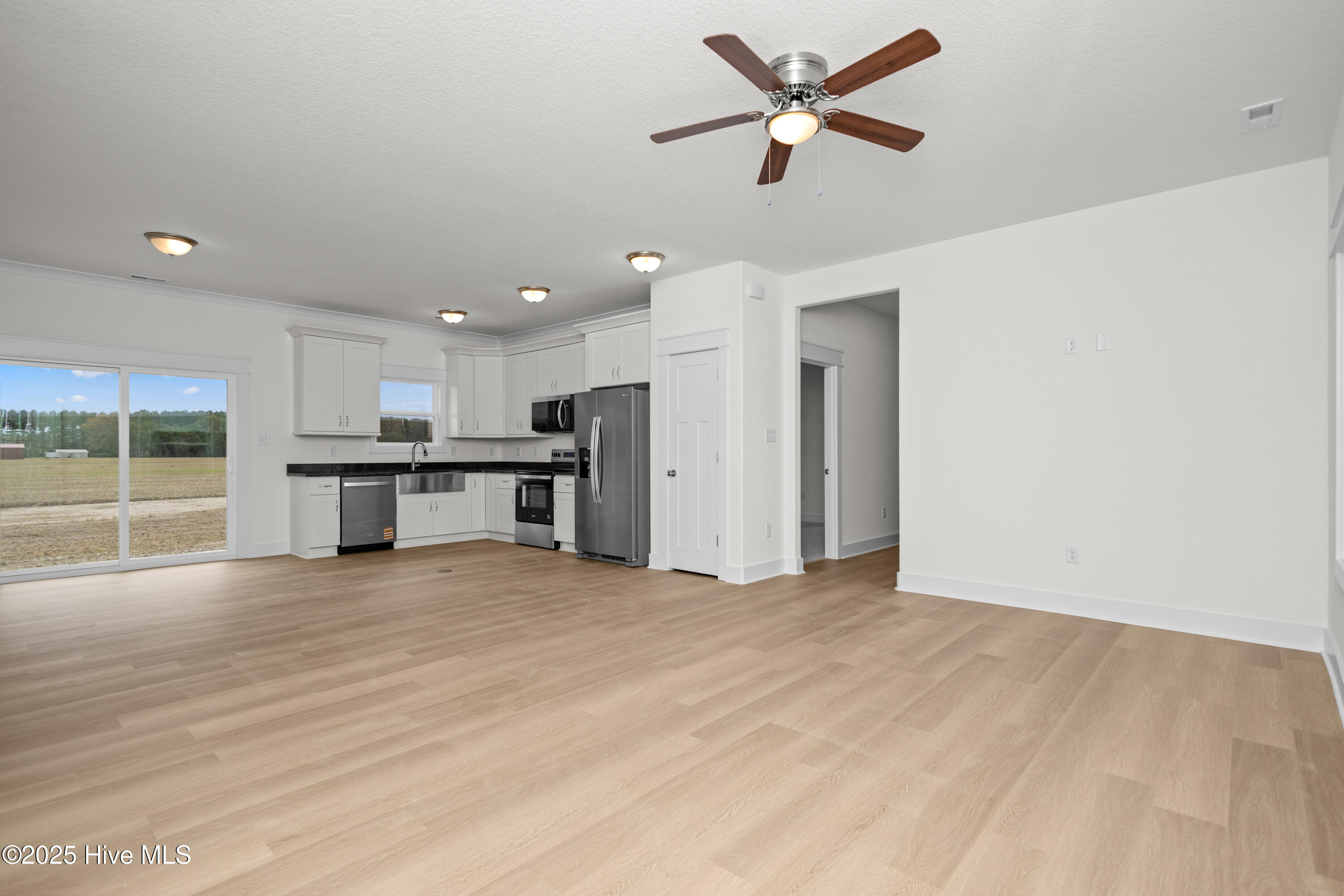 1224 Campground Road Elizabeth City, NC 27909 - Photo 3 of 39 Similar home to be built. Buyer can still choose all of their own colors and selections.