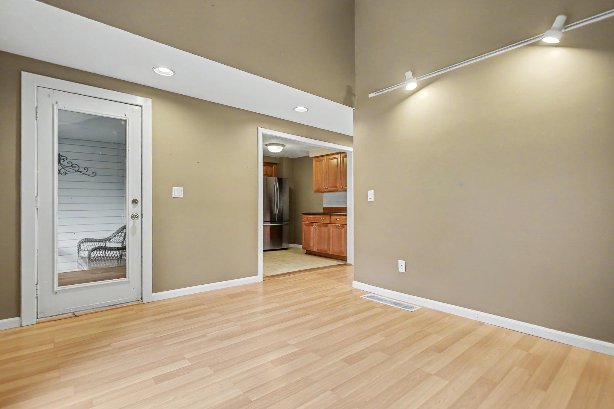 5 Tsienneto Road, Unit 110 Derry, NH 03038 - Photo 16 of 37 Gallery Image 16
