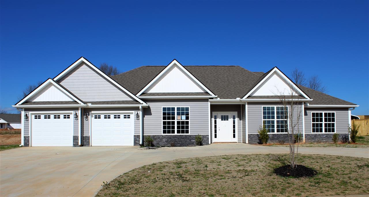 832 West Keepsake Lane Inman, SC 29349 - Photo 1 of 36