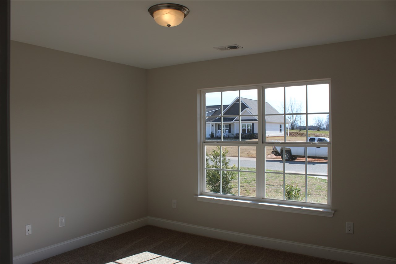 832 West Keepsake Lane Inman, SC 29349 - Photo 26 of 36