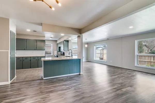$2,500 | 2418 Patricia Lane, Garland, TX 75041