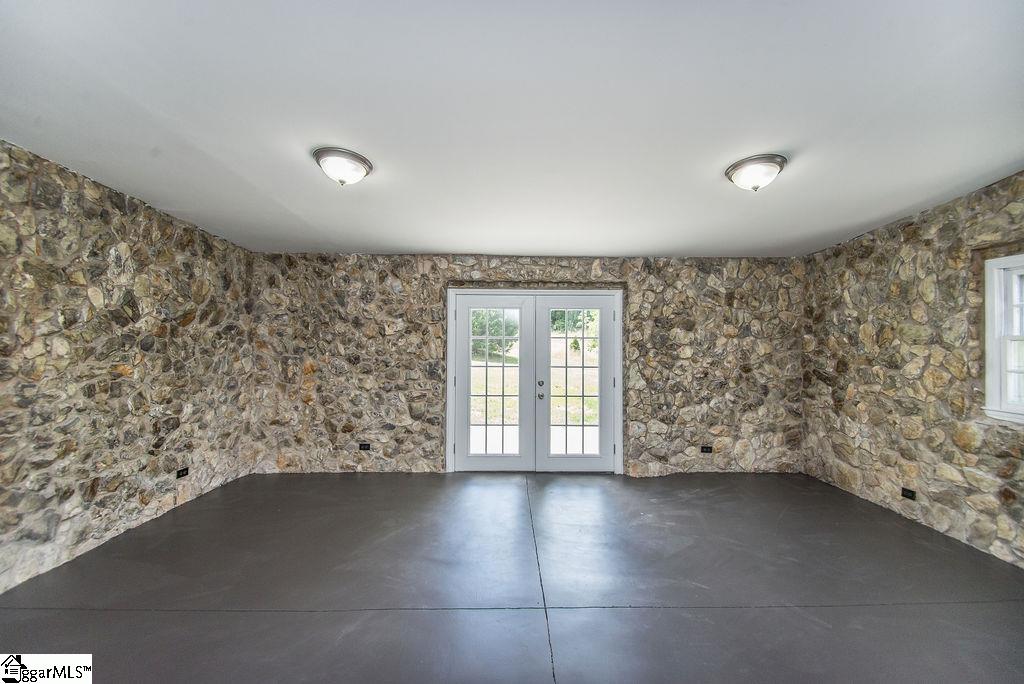 410 Ray Blackley Road Inman, SC 29349 - Photo 14 of 25