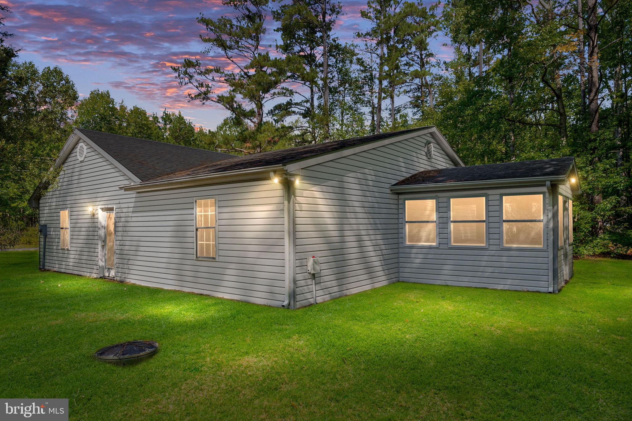 330 Long Point Road Hague, VA 22469 - Photo 2 of 41 Gallery Image 2