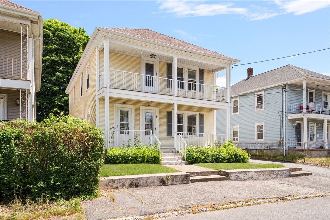 147 Tweed Street Pawtucket, RI 02861 - Photo 2 of 39