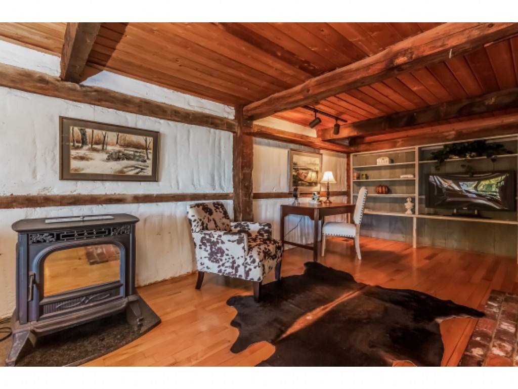 221 Robert Rogers Road Dunbarton, NH 03046 - Photo 15 of 36 Gallery Image 15