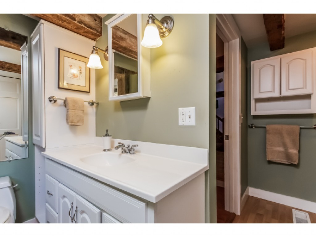 221 Robert Rogers Road Dunbarton, NH 03046 - Photo 22 of 36 Gallery Image 22