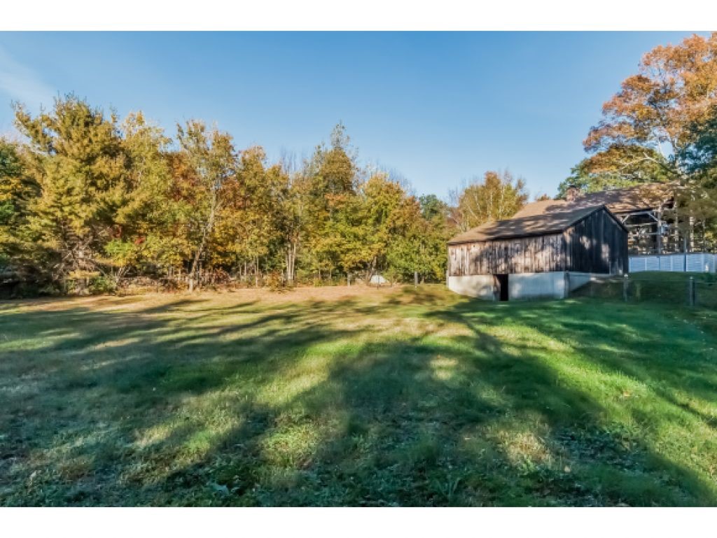 221 Robert Rogers Road Dunbarton, NH 03046 - Photo 35 of 36 Gallery Image 35