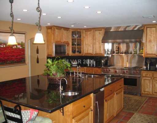 37 Quail Run Road Henderson, NV 89014 - Photo 2 of 8 Kitchen.