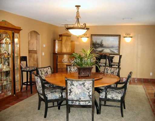 37 Quail Run Road Henderson, NV 89014 - Photo 5 of 8 Dining Room.