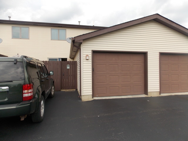 797 Sojourn Road New Lenox, IL 60451 - Photo 17 of 19