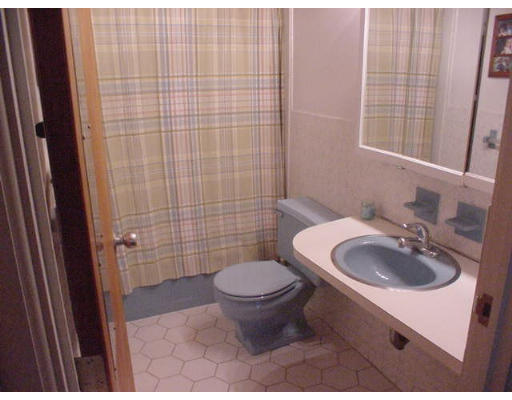 254 Farm Road Marlborough, MA 01752 - Photo 19 of 30 Gallery Image 19