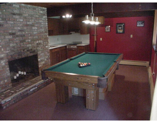 254 Farm Road Marlborough, MA 01752 - Photo 20 of 30 Gallery Image 20