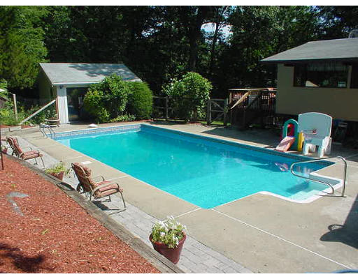 254 Farm Road Marlborough, MA 01752 - Photo 5 of 30 Gallery Image 5