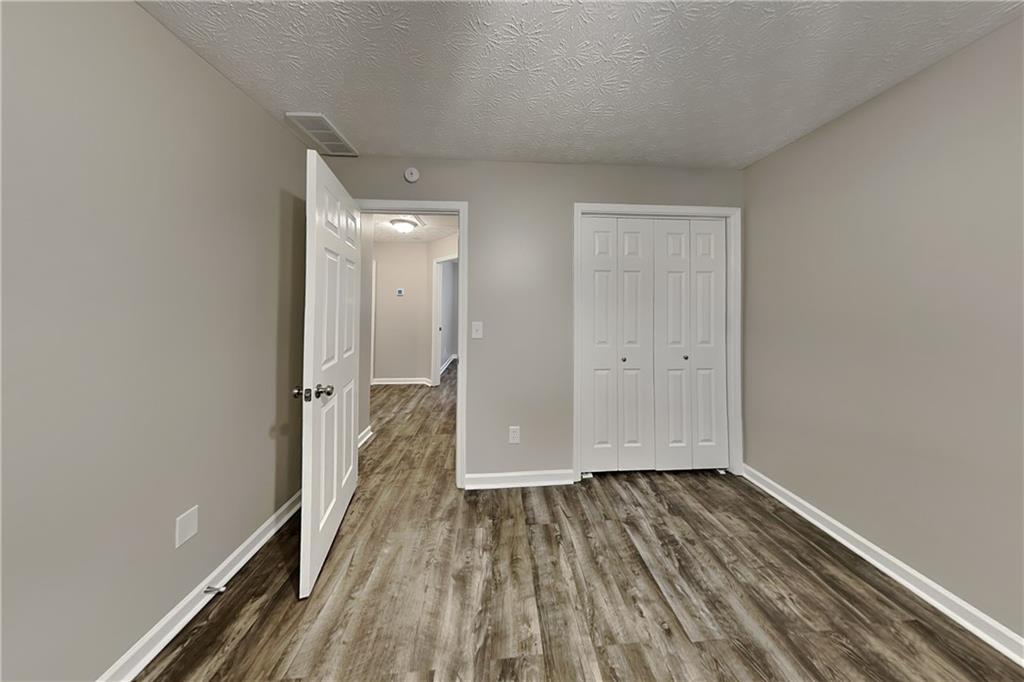 5022 Cliff Top Drive Loganville, GA 30052 - Photo 13 of 22