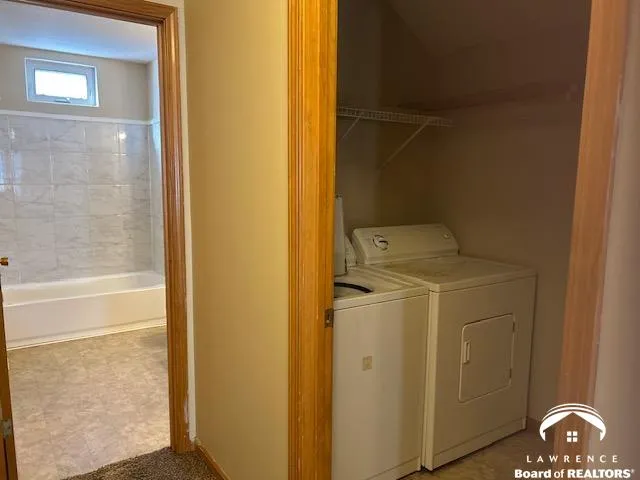 $347,000 | 4404 West 24th Place, Lawrence, KS 66047