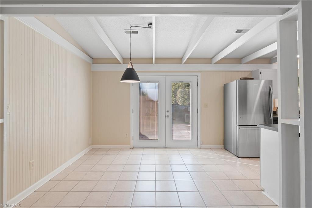 4332 Lake Jeanette Road Greensboro, NC 27455 - Photo 13 of 46