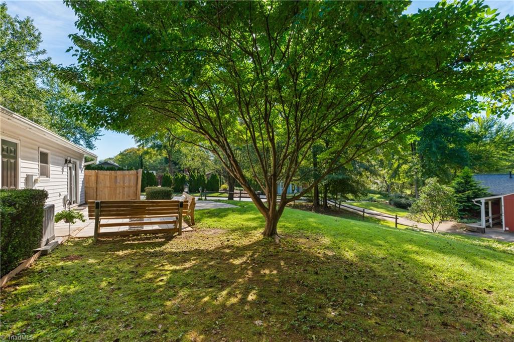 4332 Lake Jeanette Road Greensboro, NC 27455 - Photo 34 of 46