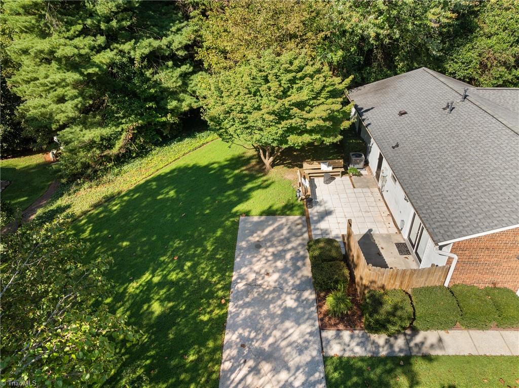 4332 Lake Jeanette Road Greensboro, NC 27455 - Photo 39 of 46