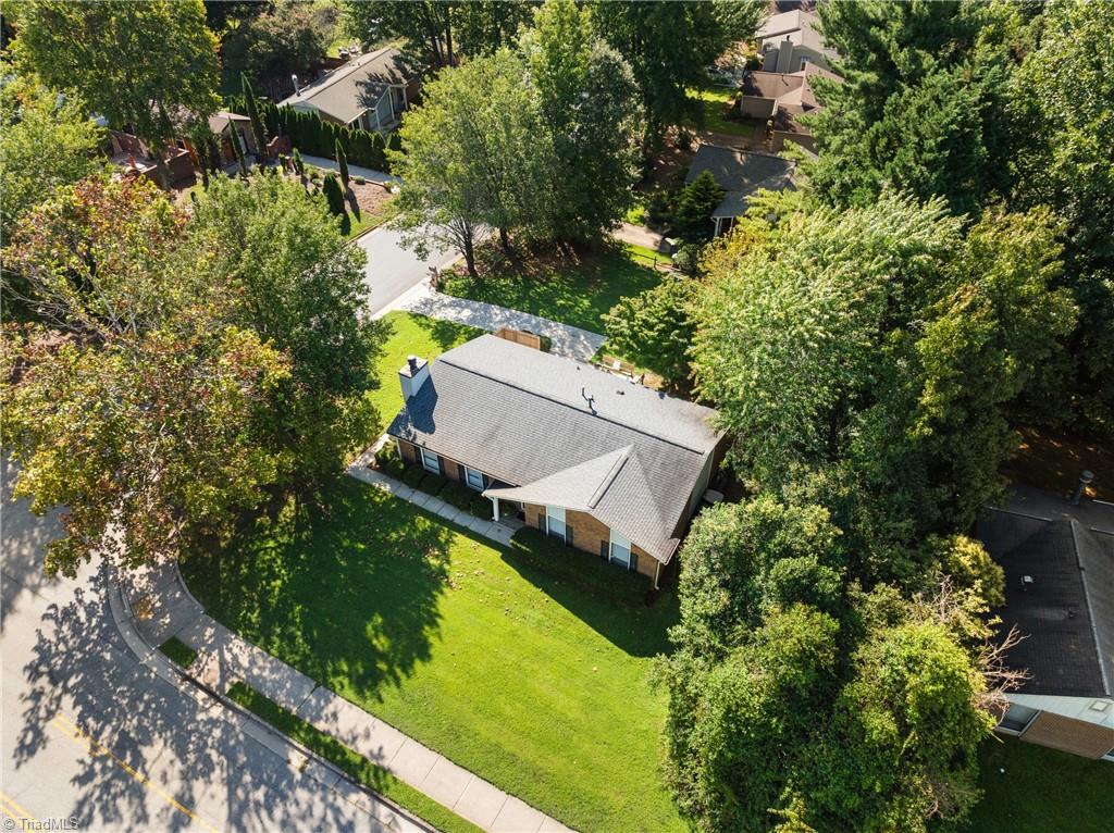 4332 Lake Jeanette Road Greensboro, NC 27455 - Photo 40 of 46