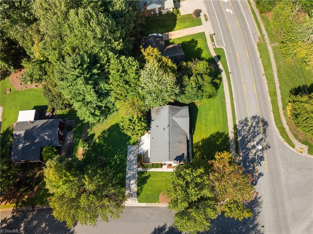 4332 Lake Jeanette Road Greensboro, NC 27455 - Photo 41 of 46