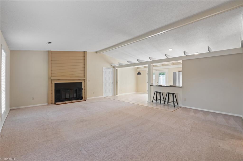 4332 Lake Jeanette Road Greensboro, NC 27455 - Photo 8 of 46