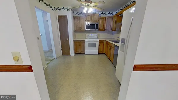 $1,770 | 334 Allegheny Drive, York, PA 17402