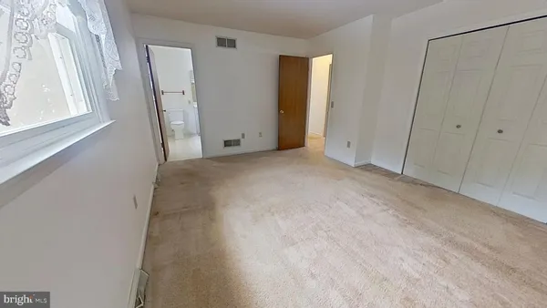 $1,770 | 334 Allegheny Drive, York, PA 17402