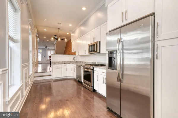 $3,800 | 2205 Bank Street, Baltimore, MD 21231