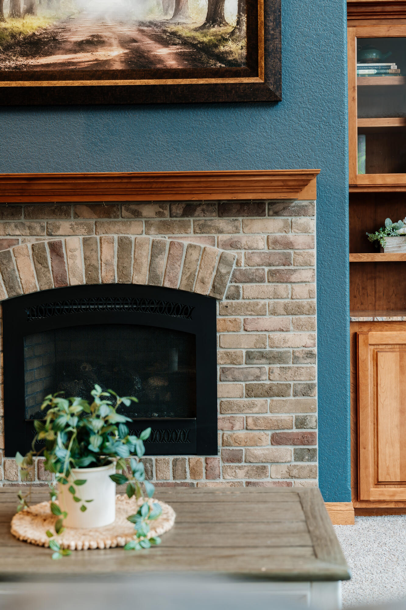 S62W28195 Ridge Valley Road Genesee, WI 53189 - Photo 7 of 68 Gas Fireplace- Great Room