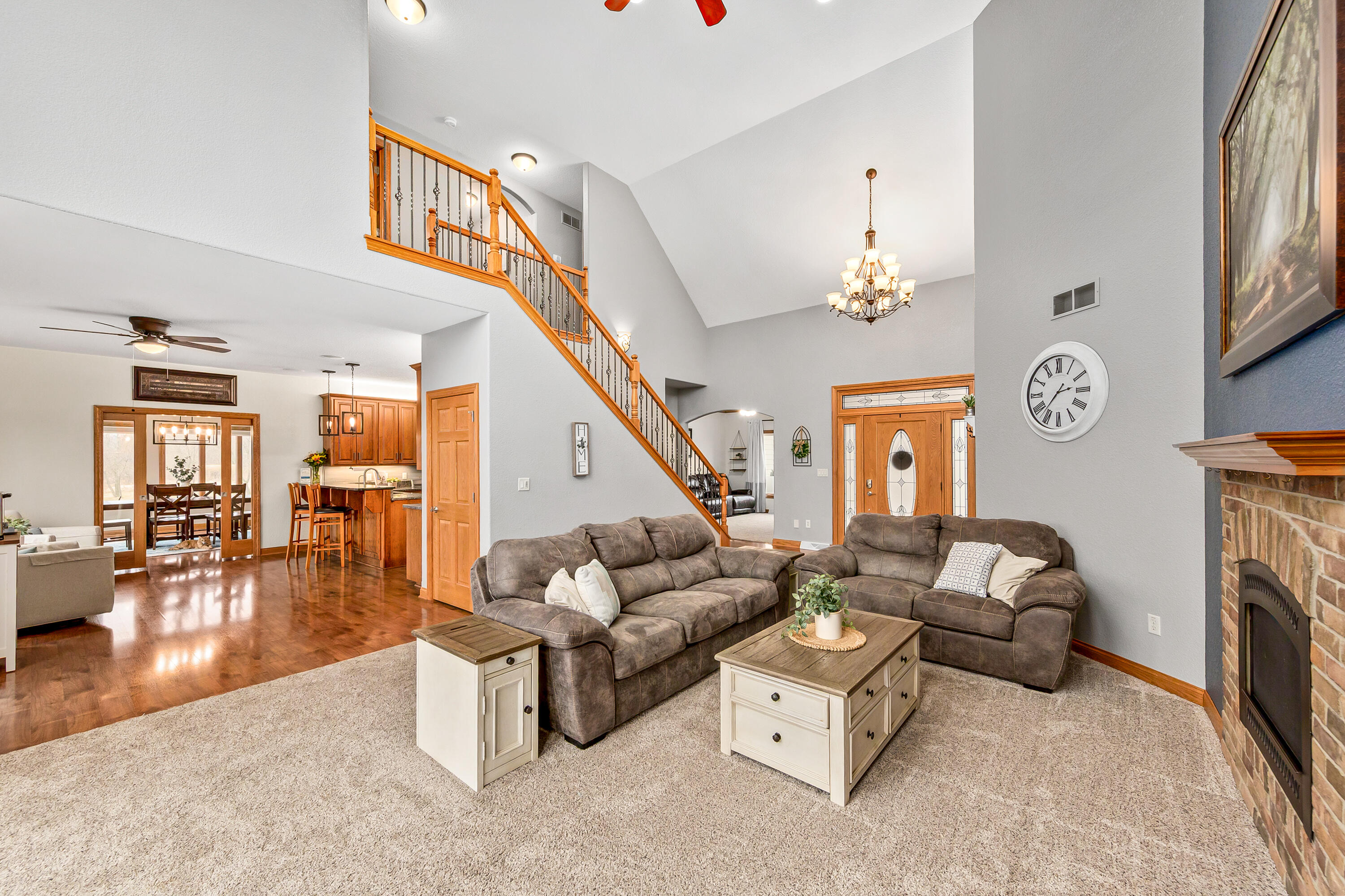 S62W28195 Ridge Valley Road Genesee, WI 53189 - Photo 8 of 68 Great Room & Front Entry