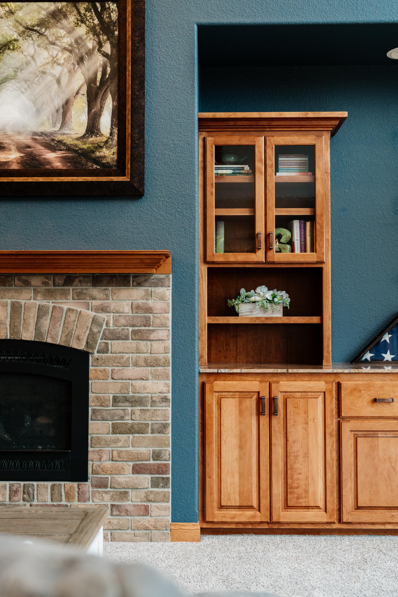 S62W28195 Ridge Valley Road Genesee, WI 53189 - Photo 9 of 68 Beautiful built-ins