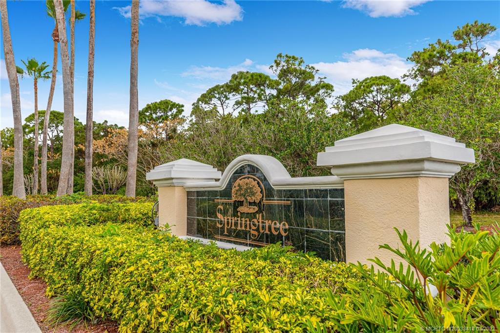 2587 Southeast Springtree Place Stuart, FL 34997 - Photo 5 of 28