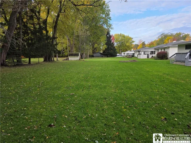 $275,000 | 9 Carol Avenue, Pomfret, NY 14063