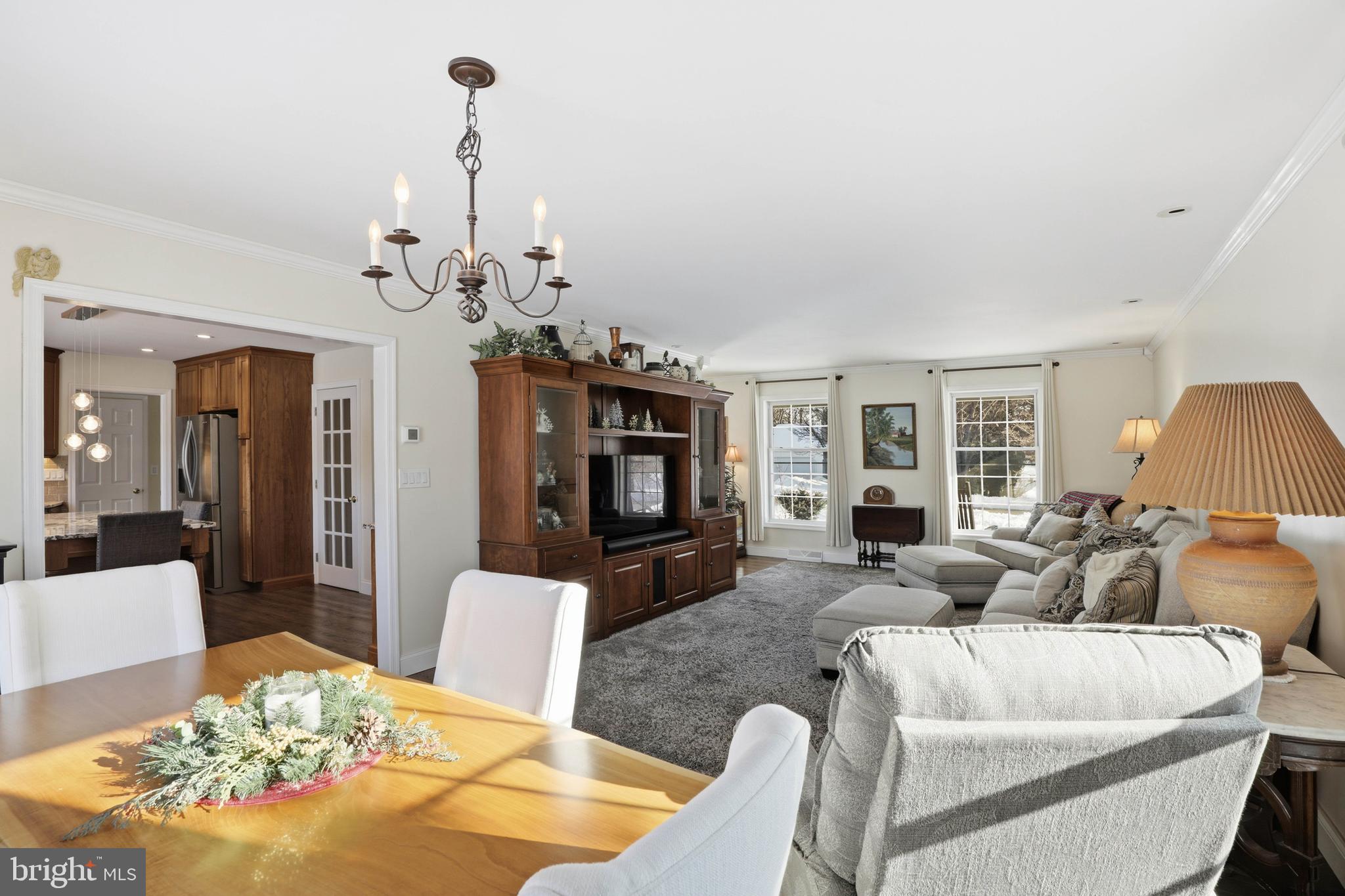 320 North New Street Lititz, PA 17543 - Photo 3 of 45 Dining area