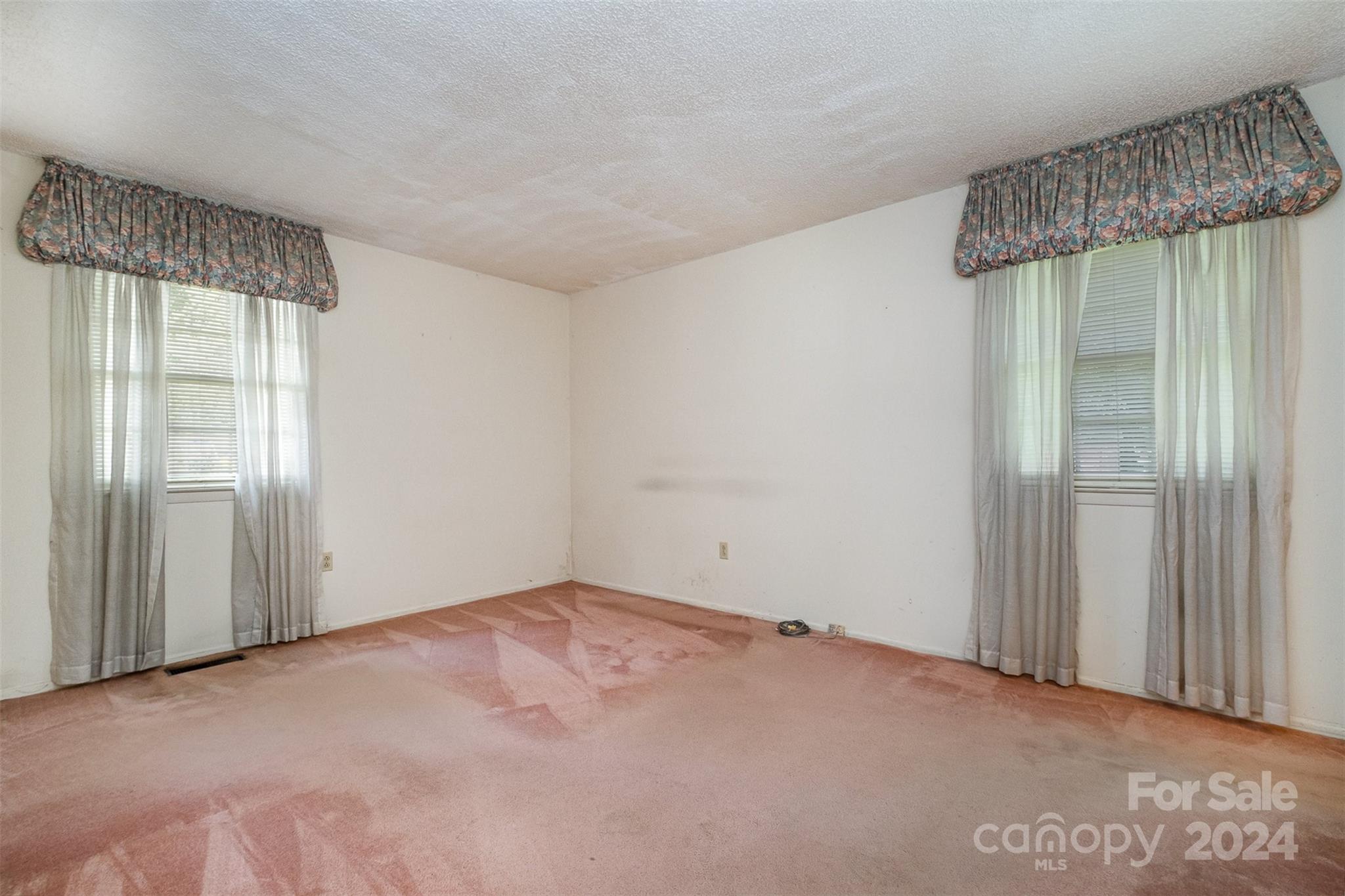 1444 Sansberry Road Charlotte, NC 28262 - Photo 24 of 36 Gallery Image 24