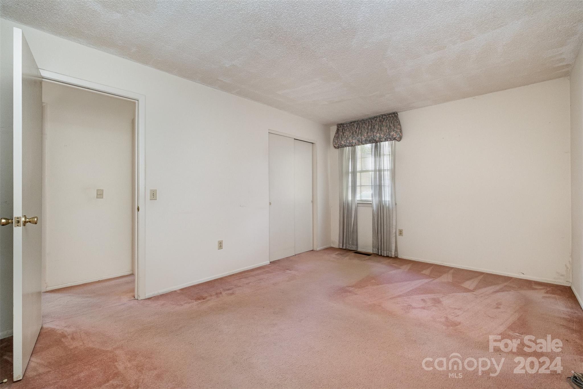 1444 Sansberry Road Charlotte, NC 28262 - Photo 25 of 36 Gallery Image 25