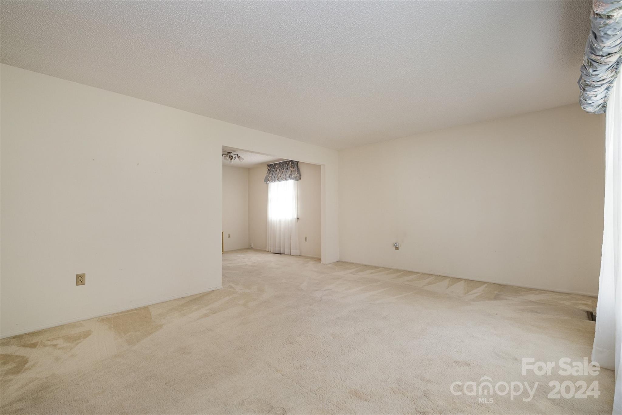 1444 Sansberry Road Charlotte, NC 28262 - Photo 4 of 36 Gallery Image 4