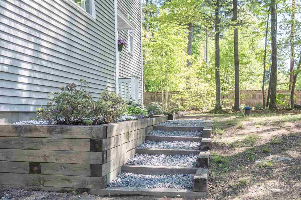 1 Derby Road Derry, NH 03038 - Photo 4 of 25