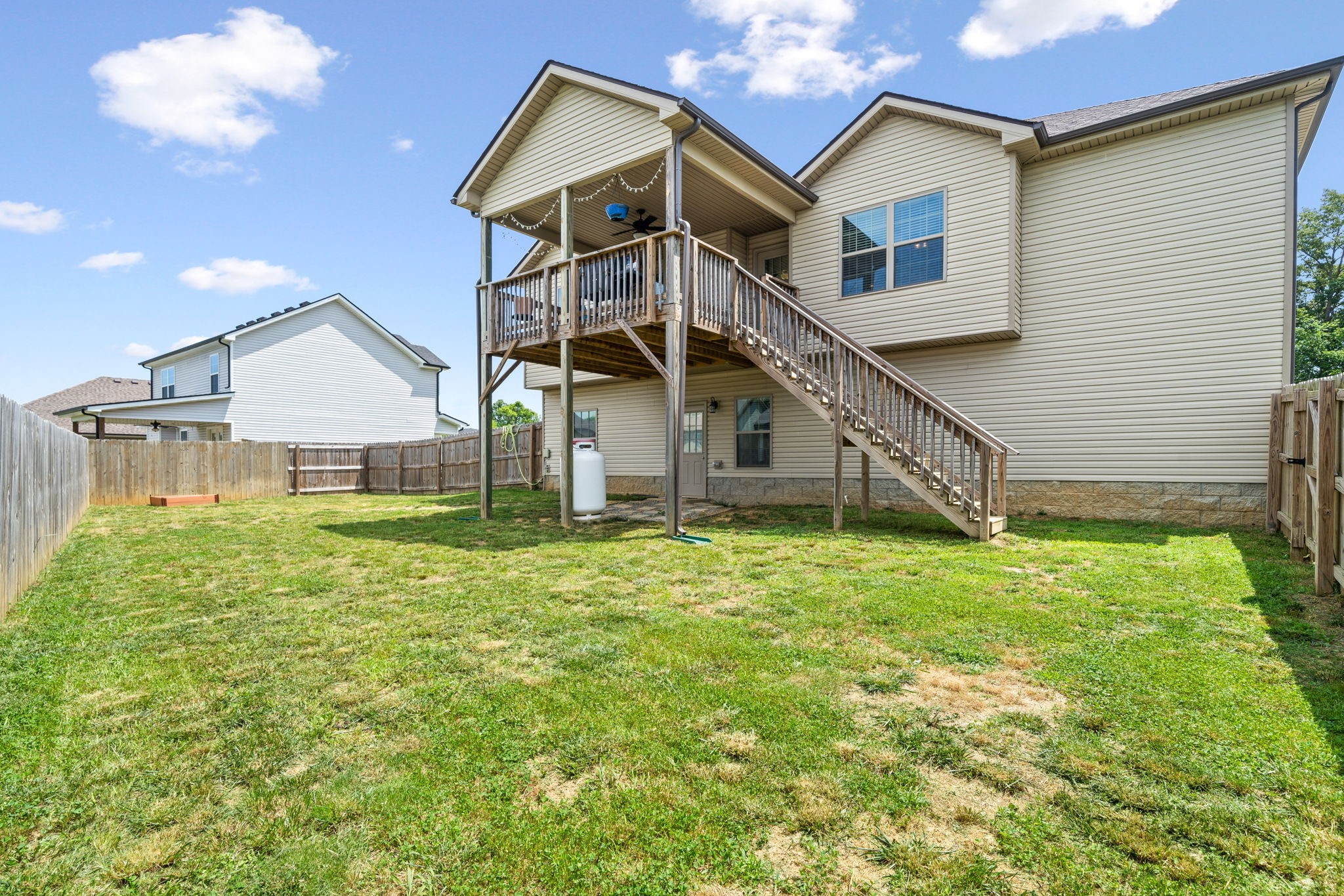 812 Rushing Drive Clarksville, TN 37042 - Photo 34 of 35 Gallery Image 34