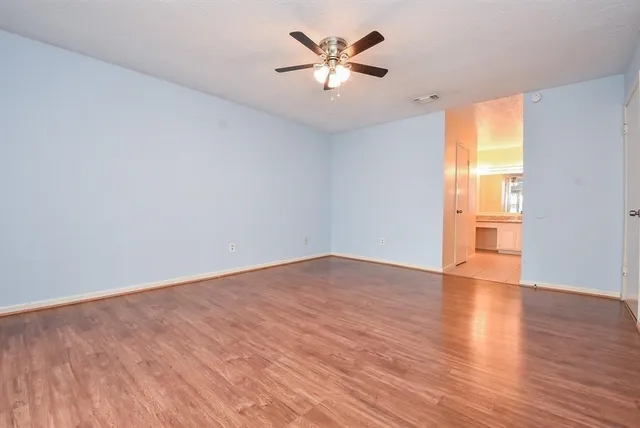 $135,000 | 10555 Turtlewood Court, Unit 405, Houston, TX 77072