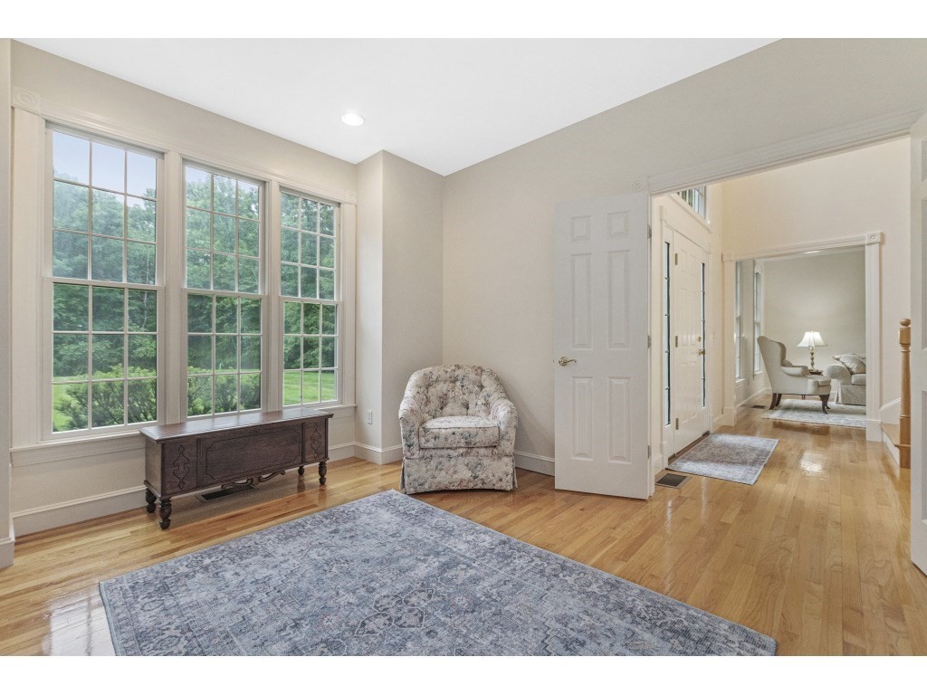 33 Shaker Road Harvard, MA 01451 - Photo 17 of 39