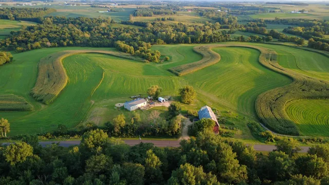 $249,900 | W3223 690th Avenue, Spring Valley, WI 54767