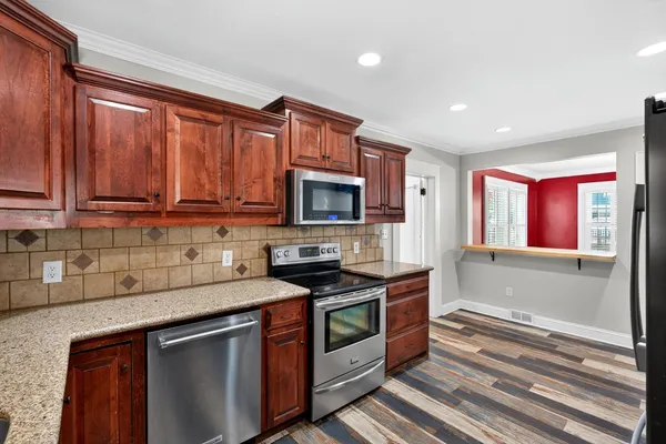 $349,900 | 212 East Fairview Avenue, Gaffney, SC 29340